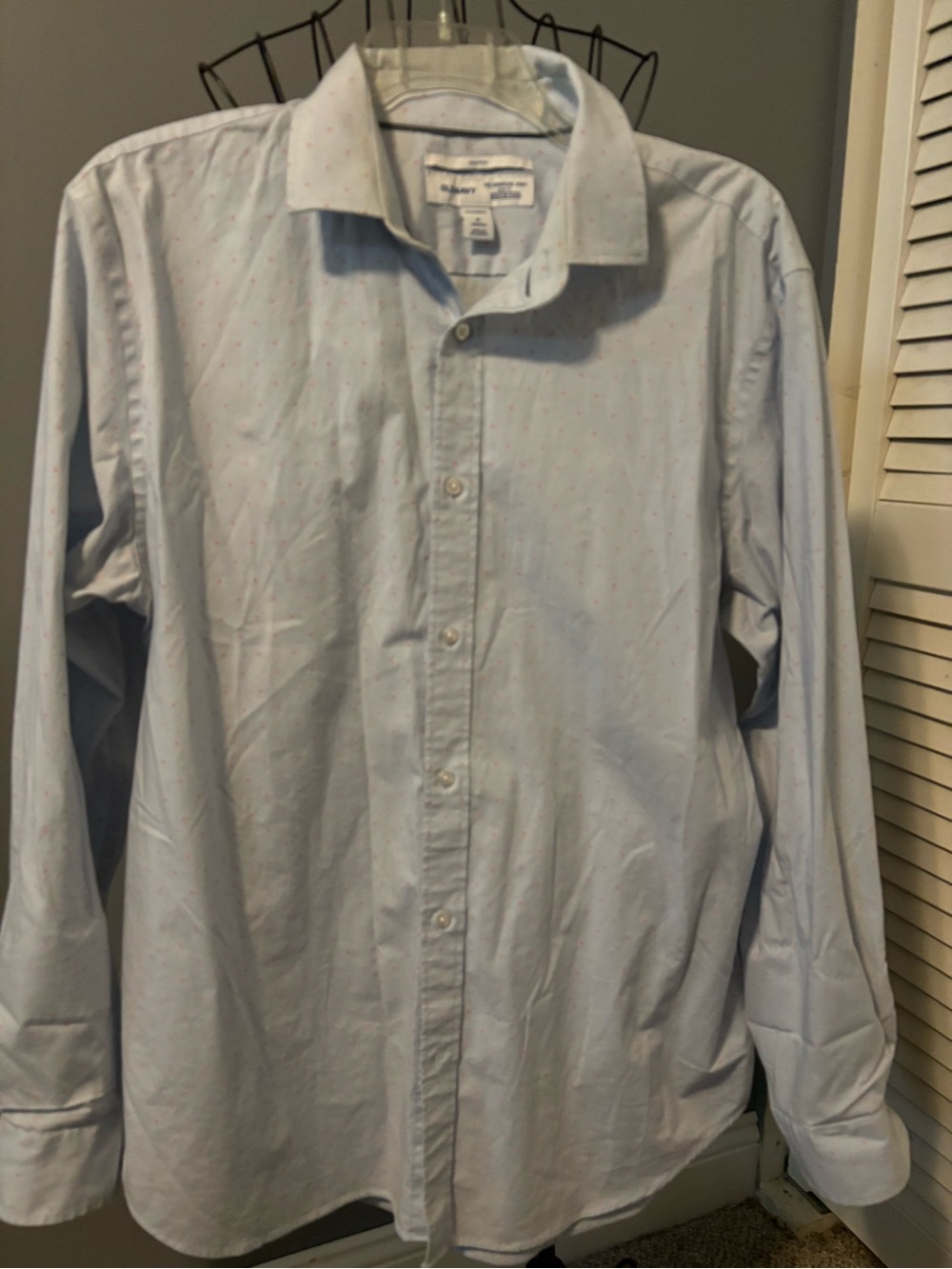 Old Navy Light Blue Long-Sleeve Button-Up Shirt